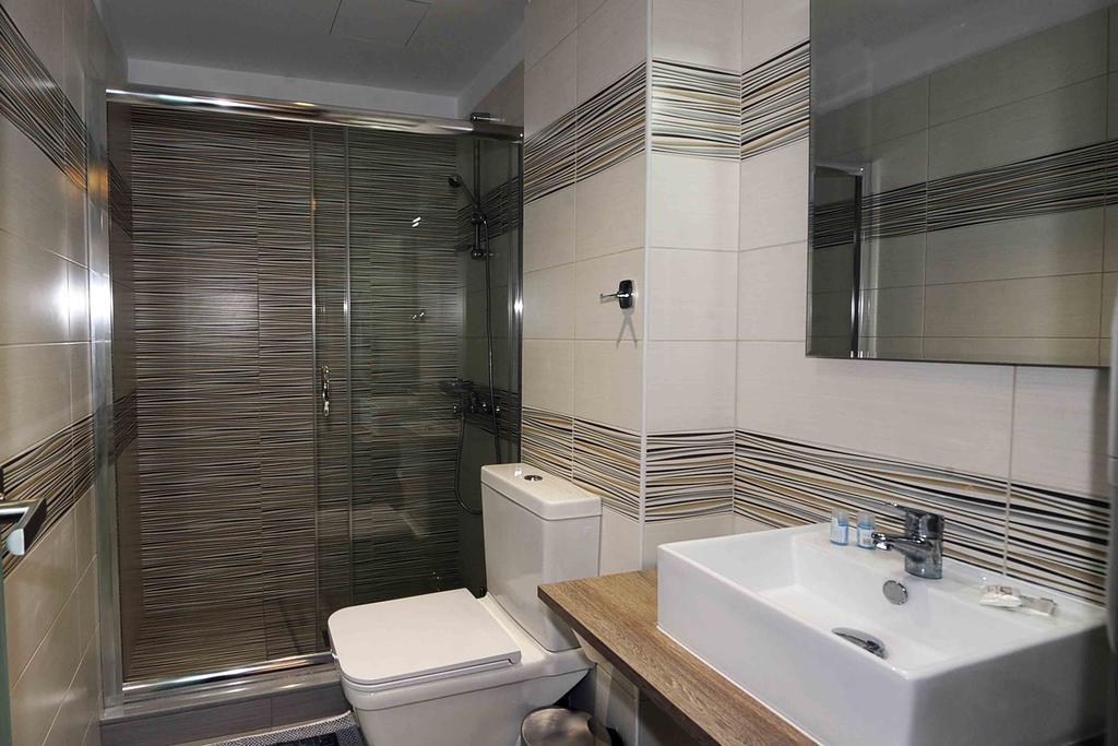 Kakanakos Hotel Loutra Oraias Elenis